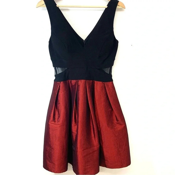Xscape Dress 4 Flare Shimmer Red Black  Pleats Mesh Cut Out Pockets Party Sexy - Picture 1 of 14